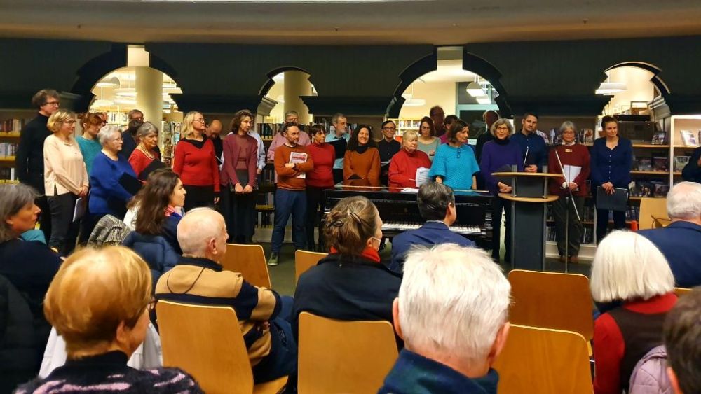 Les membres de la CFA de Berlin à la bibliothèque Homboldt de Berlin Tegel